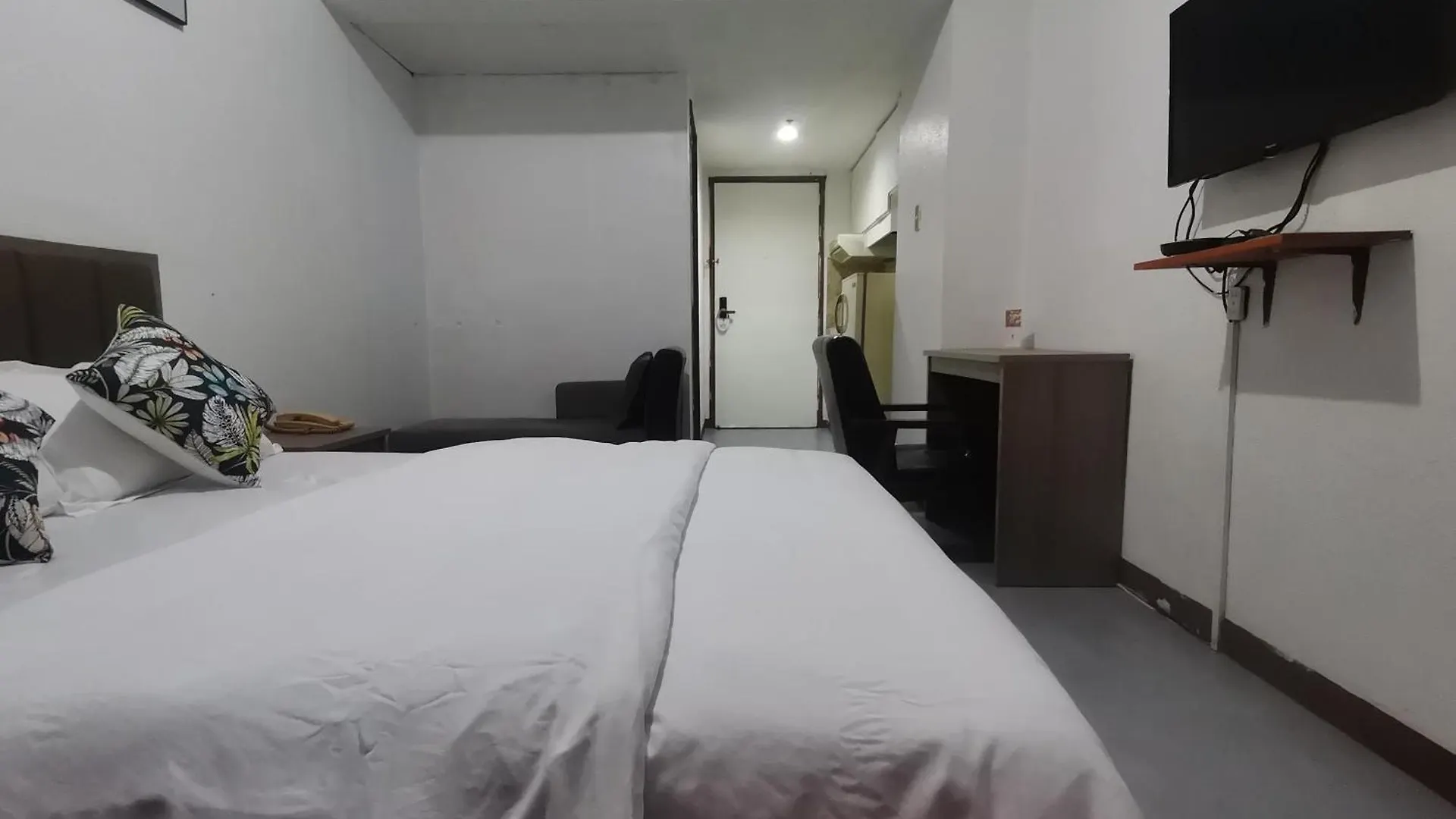 Aparthotel Accommodation Service Makati City
